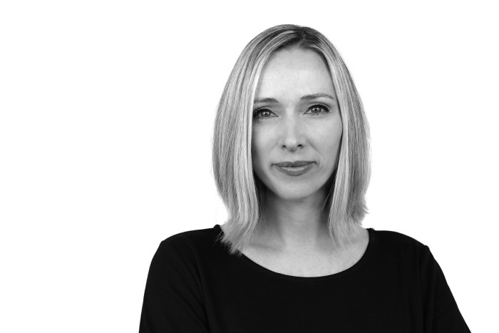 Portrait von Dr. Anika Burkard, SVP, Senior Director