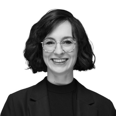 Portrait von Nora Geisler, VP, Director